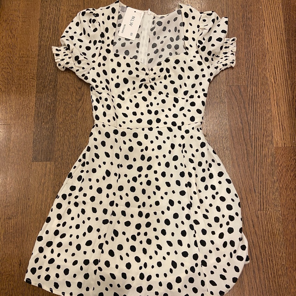 NWT Dress Like Reformation Drea Size 0 Black White